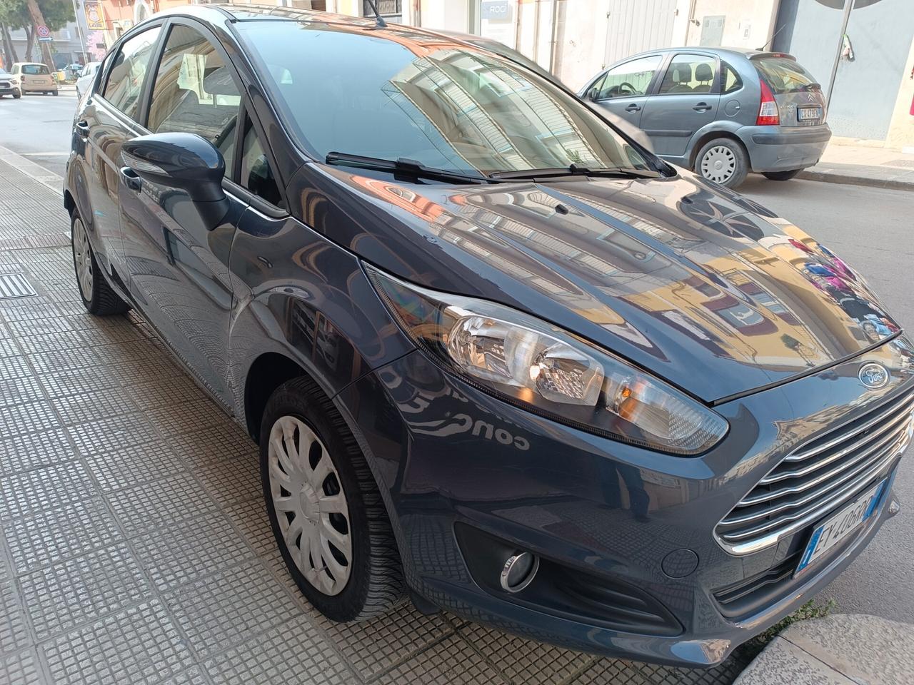 Ford Fiesta 1.5 TDCi 75CV 5 porte Business