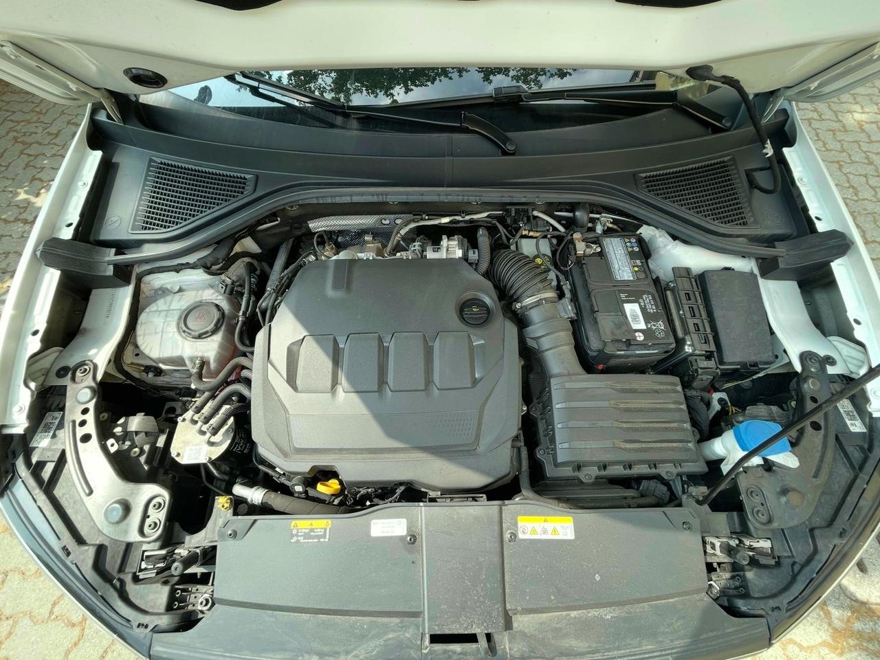 Volkswagen T-Roc R Line 2.0 TDI #5785