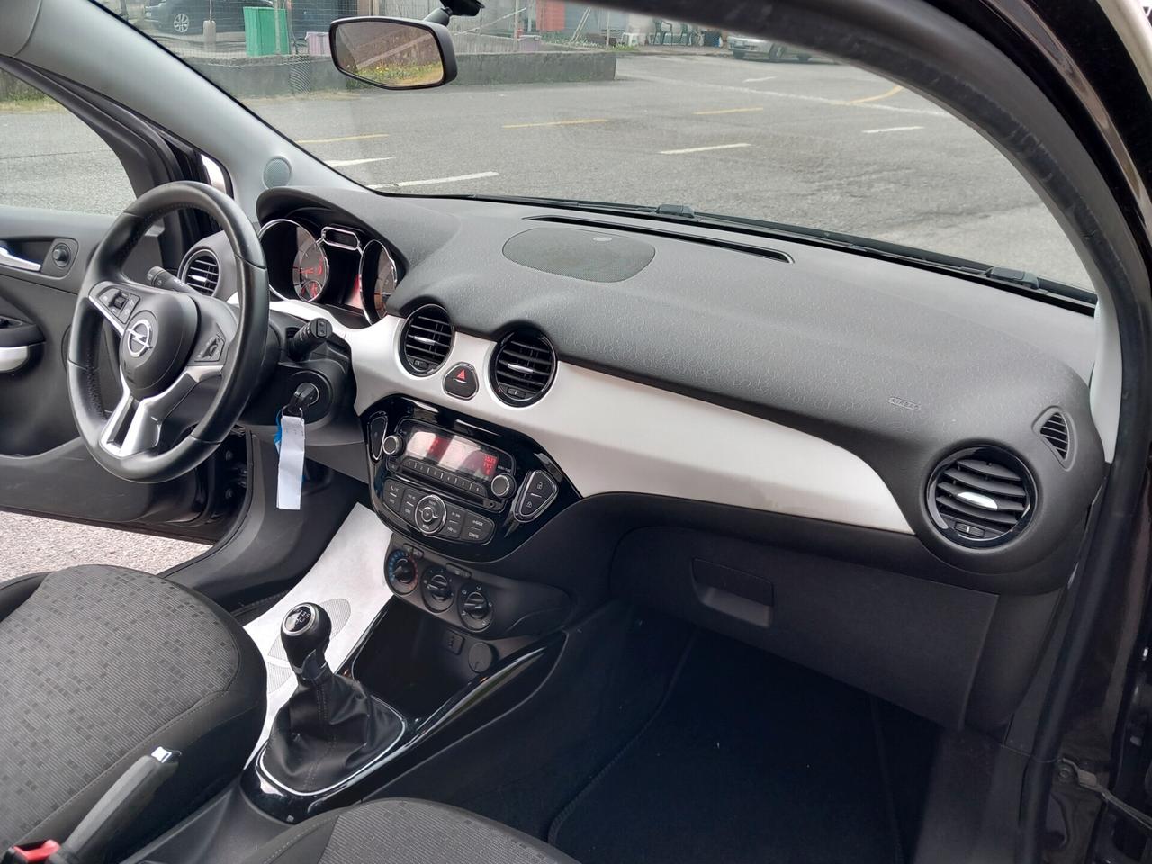 Opel Adam Rocks 1.2 70 CV Air