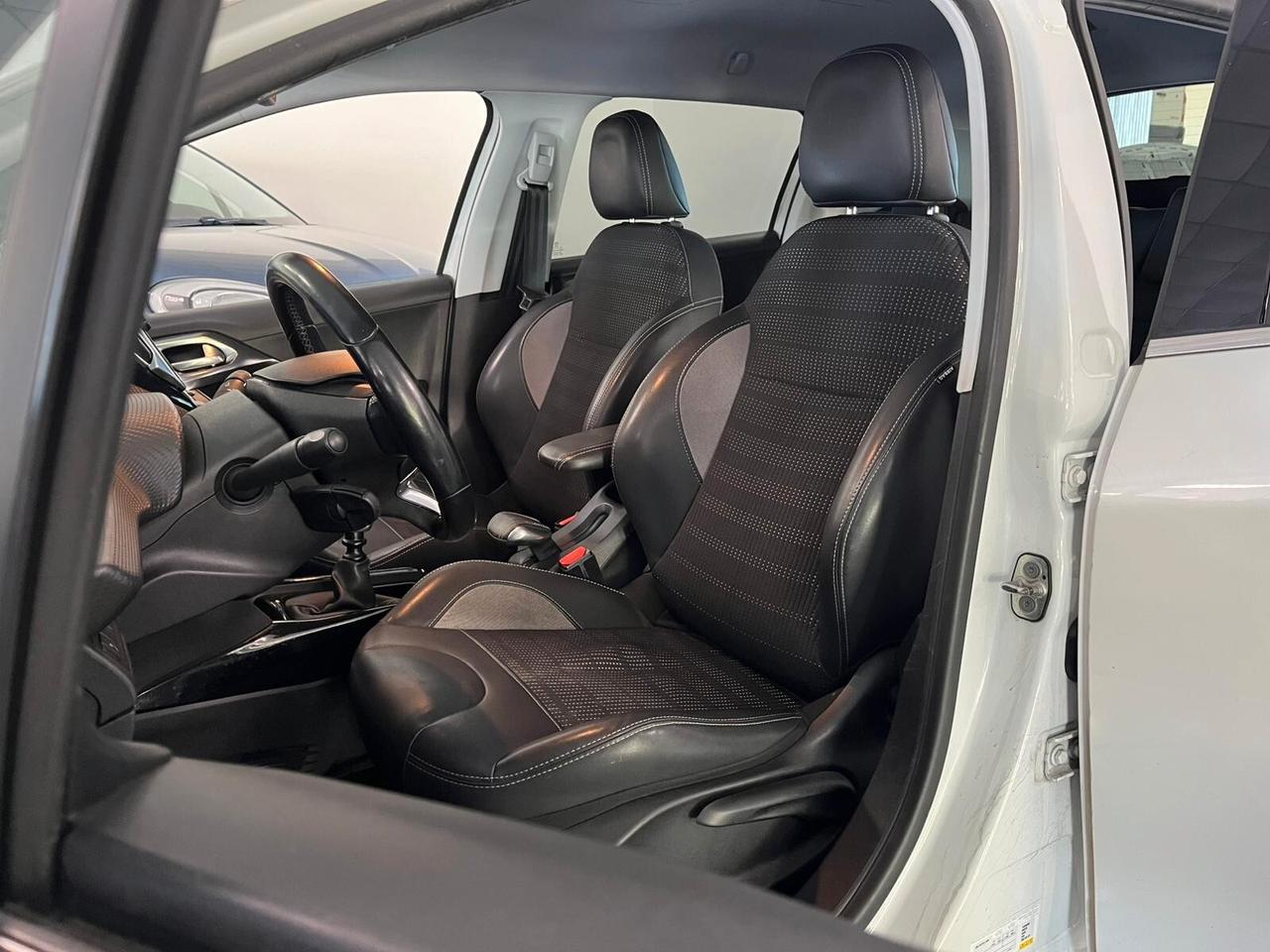 Peugeot 2008 BlueHDi 75 Access