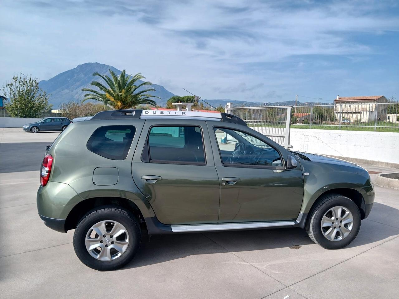 Dacia Duster 1.5 dCi 110cv 4x2 Lauréate anno 2015