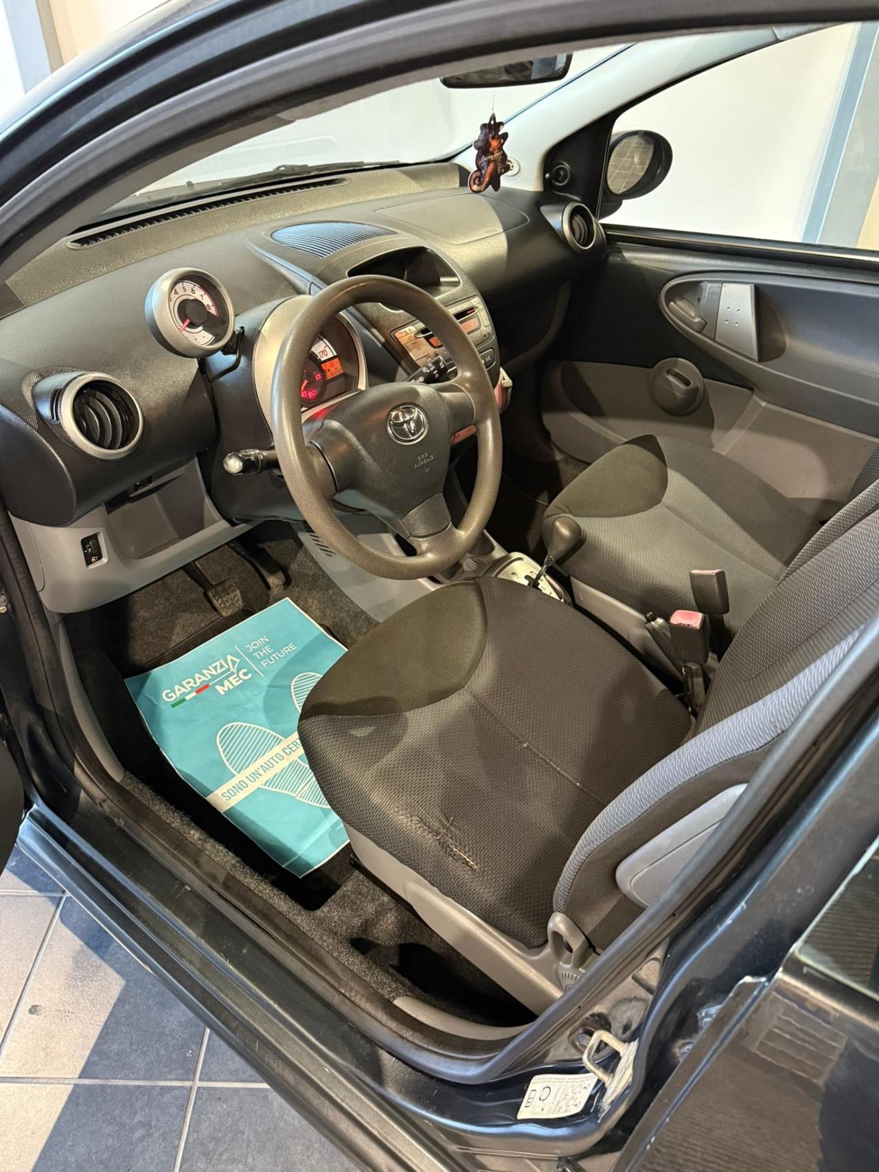 Toyota Aygo 1.0 -AUTOMATICA-NEOPATENTATI