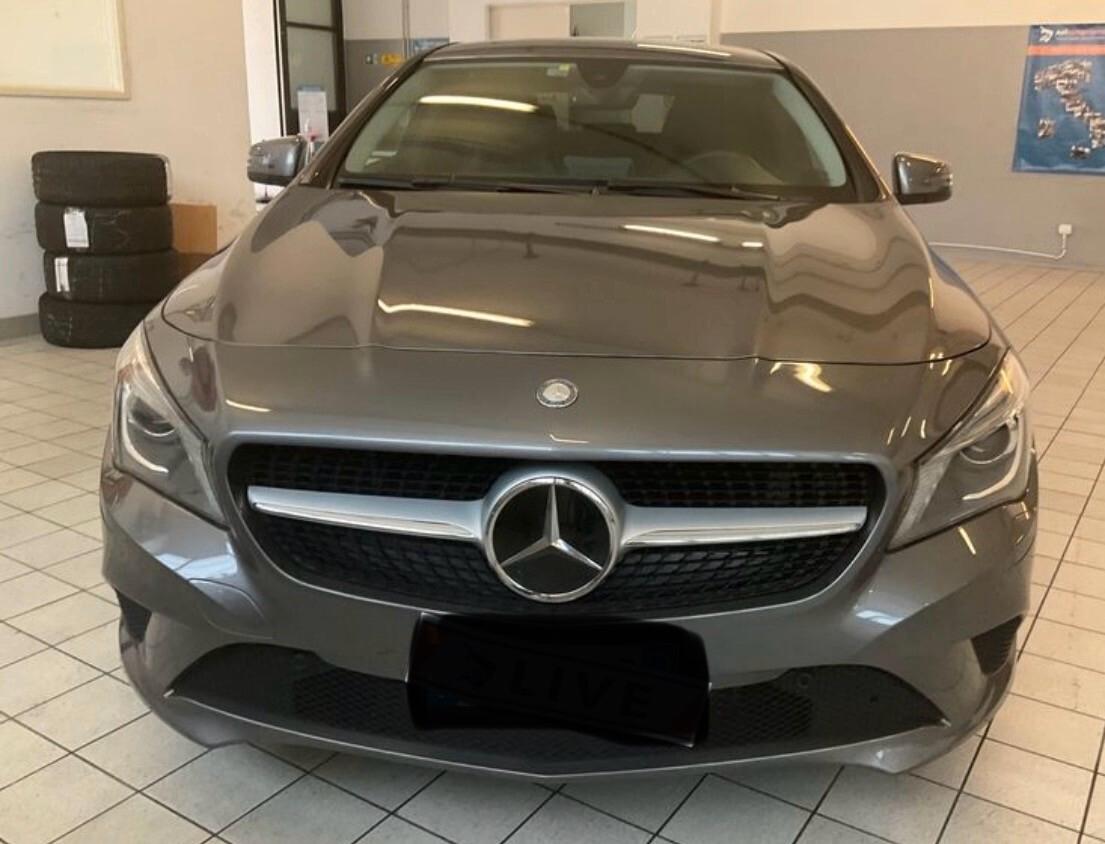 Mercedes-benz CLA 200 d Automatic Premium