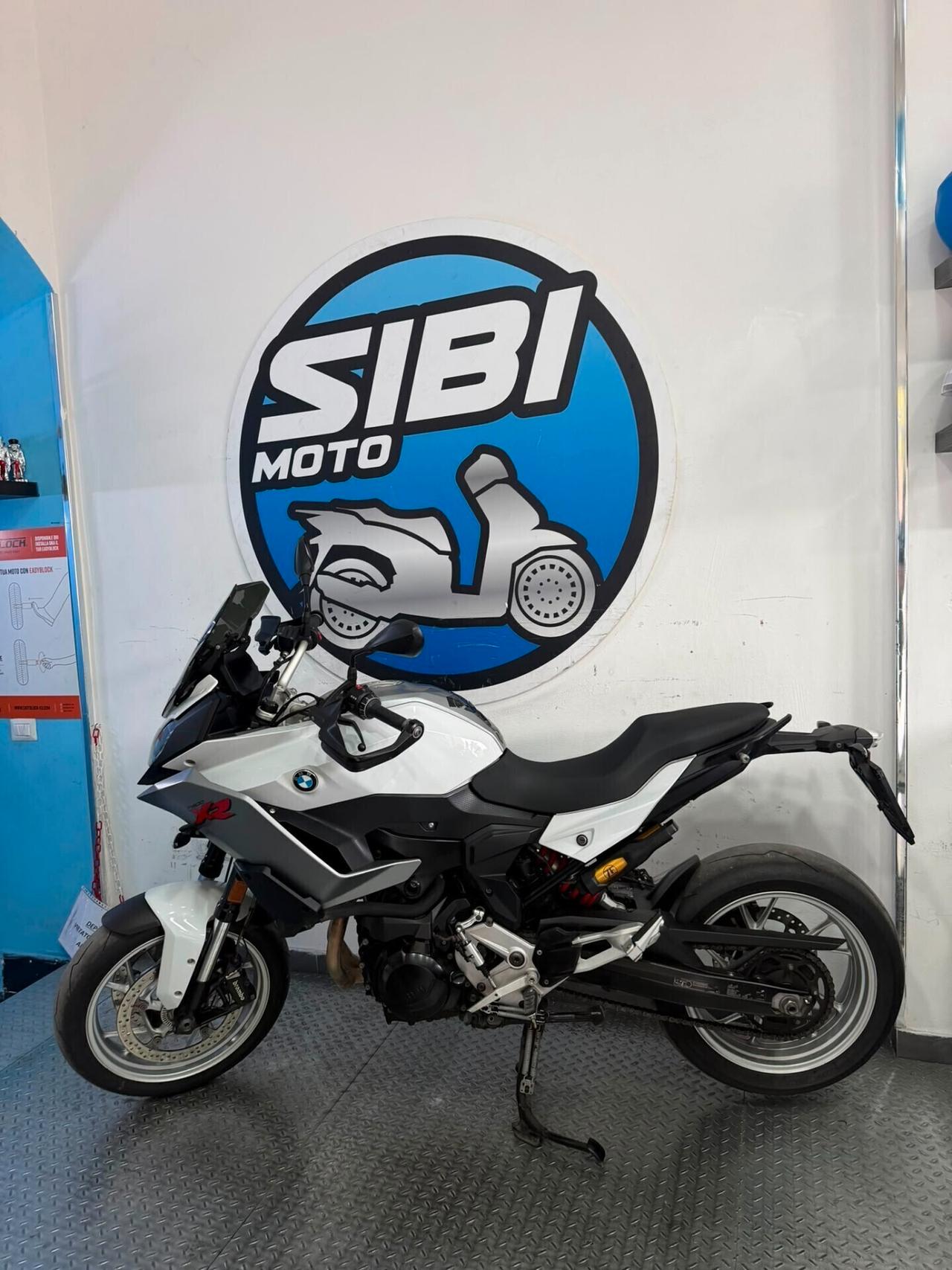 Bmw F 900 XR