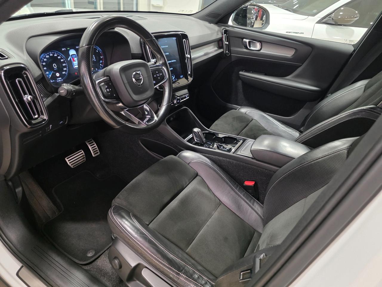 Volvo XC40 D3 Geartronic R-design