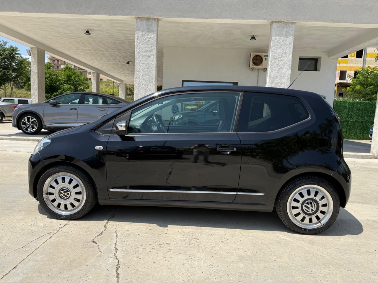 Volkswagen up! 1.0 75 CV 3p. high up!
