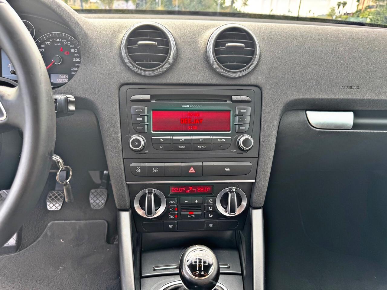 Audi A3 1.6 TDI 105 CV CR Attraction