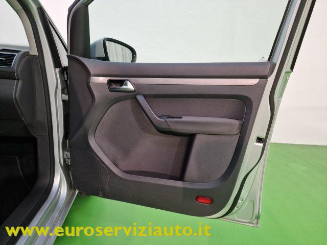 VOLKSWAGEN Touran 7 POSTI 1.2 TSI Comfortline BMT