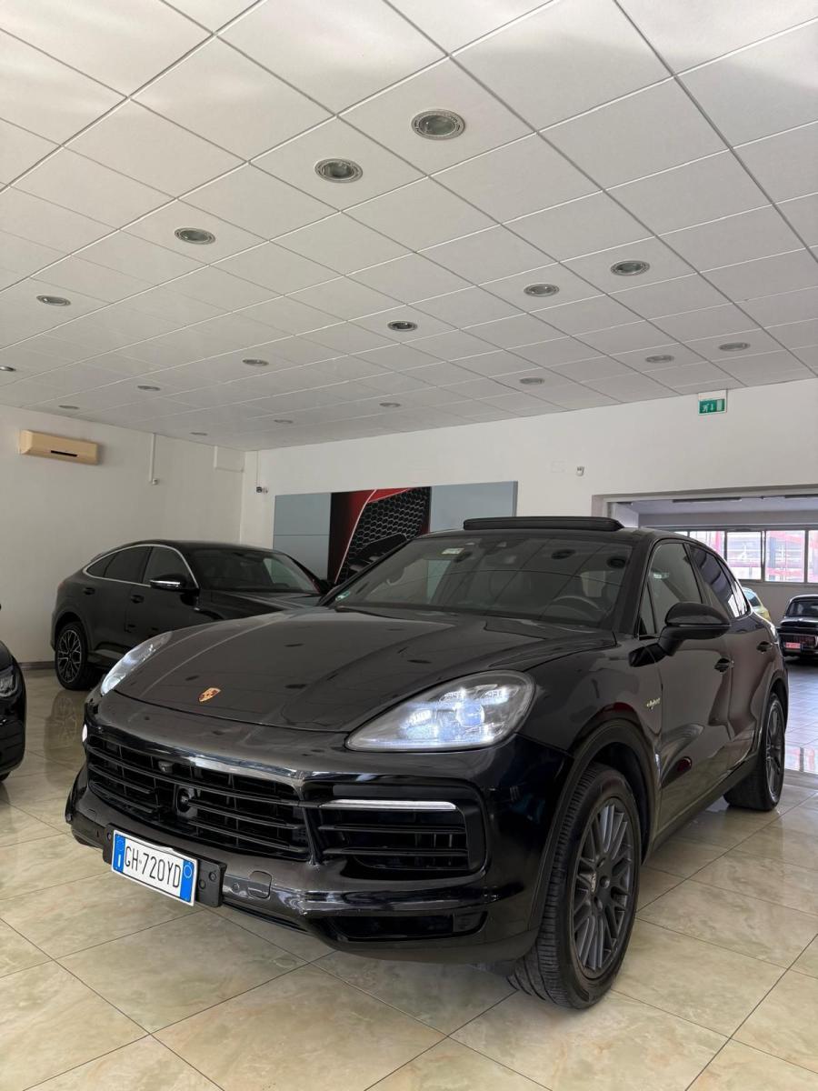PORSCHE - Cayenne - 3.0 S E-Hybrid
