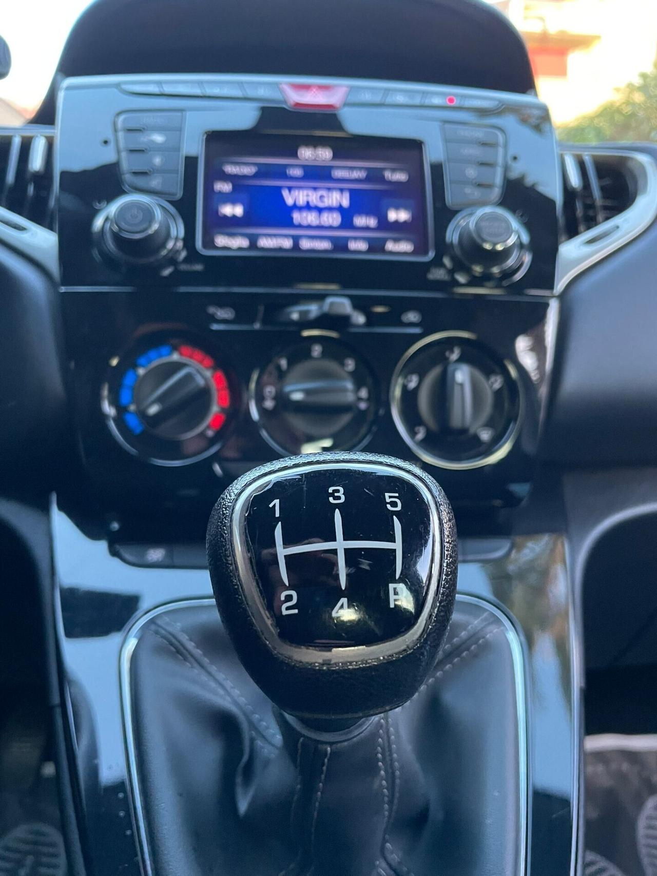 Lancia Ypsilon 1.3 MJT 16V 95 CV 5 porte S&S