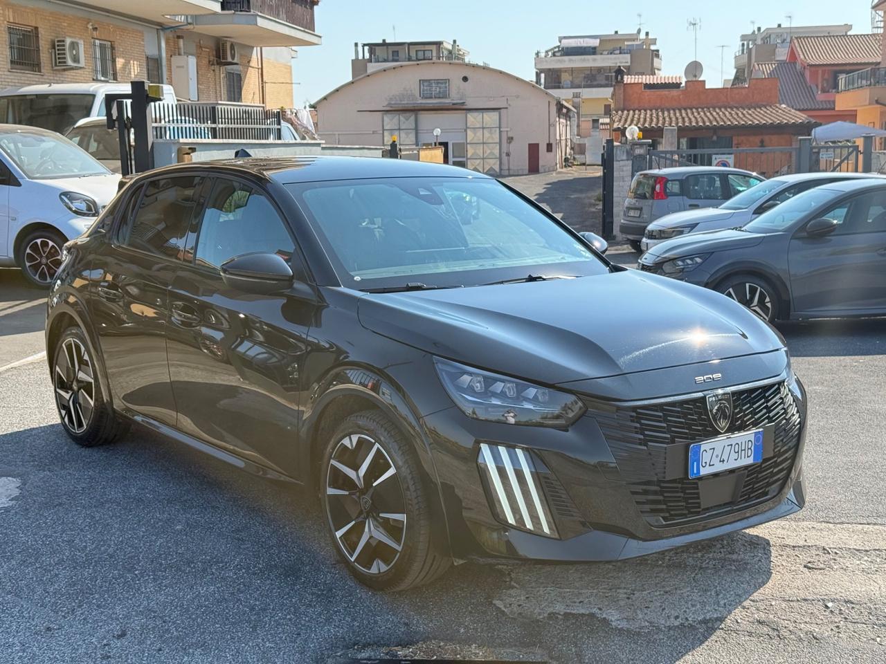 Peugeot 208 Hybrid 145 e-DCS6 GT Nero Perla