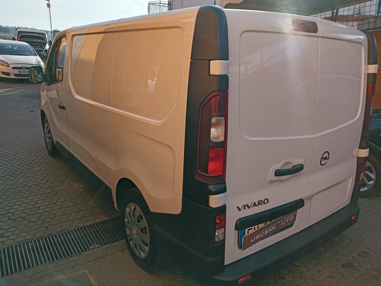 Opel Vivaro 3 posti 1.6 cdti pari al nuovo- km certificati