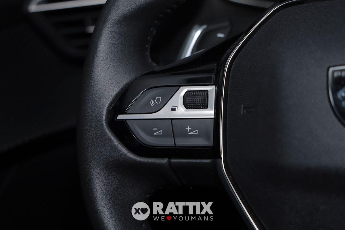 Peugeot 208 1.2 hybrid Allure e-dcs 6