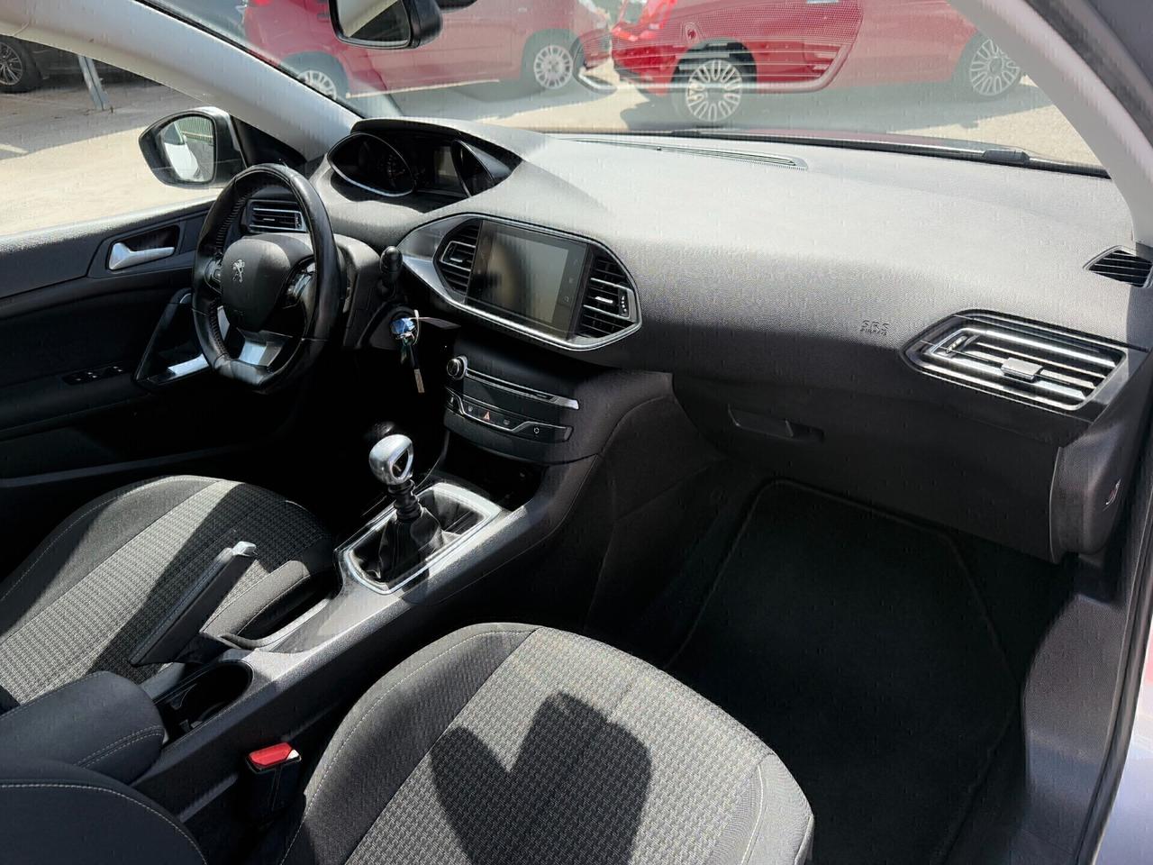 Peugeot 308 BlueHDi 100 S&S SW Active