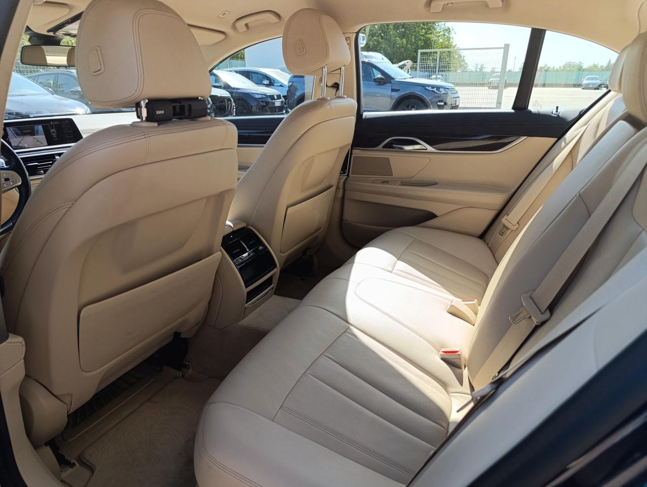 BMW 730 d mhev 48V auto