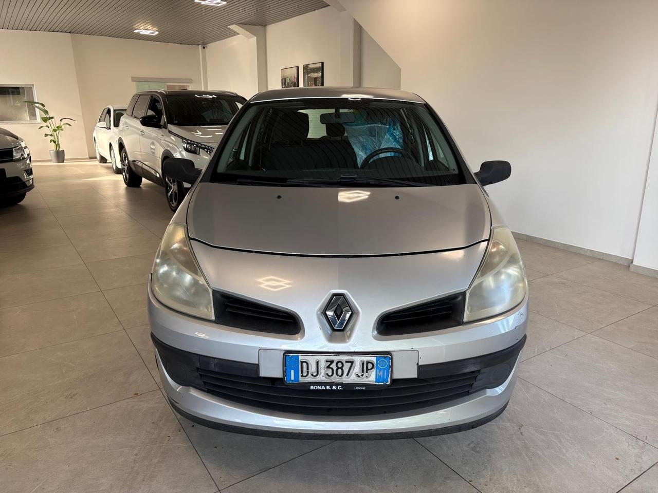 Renault Clio 1.2 16V 5 porte