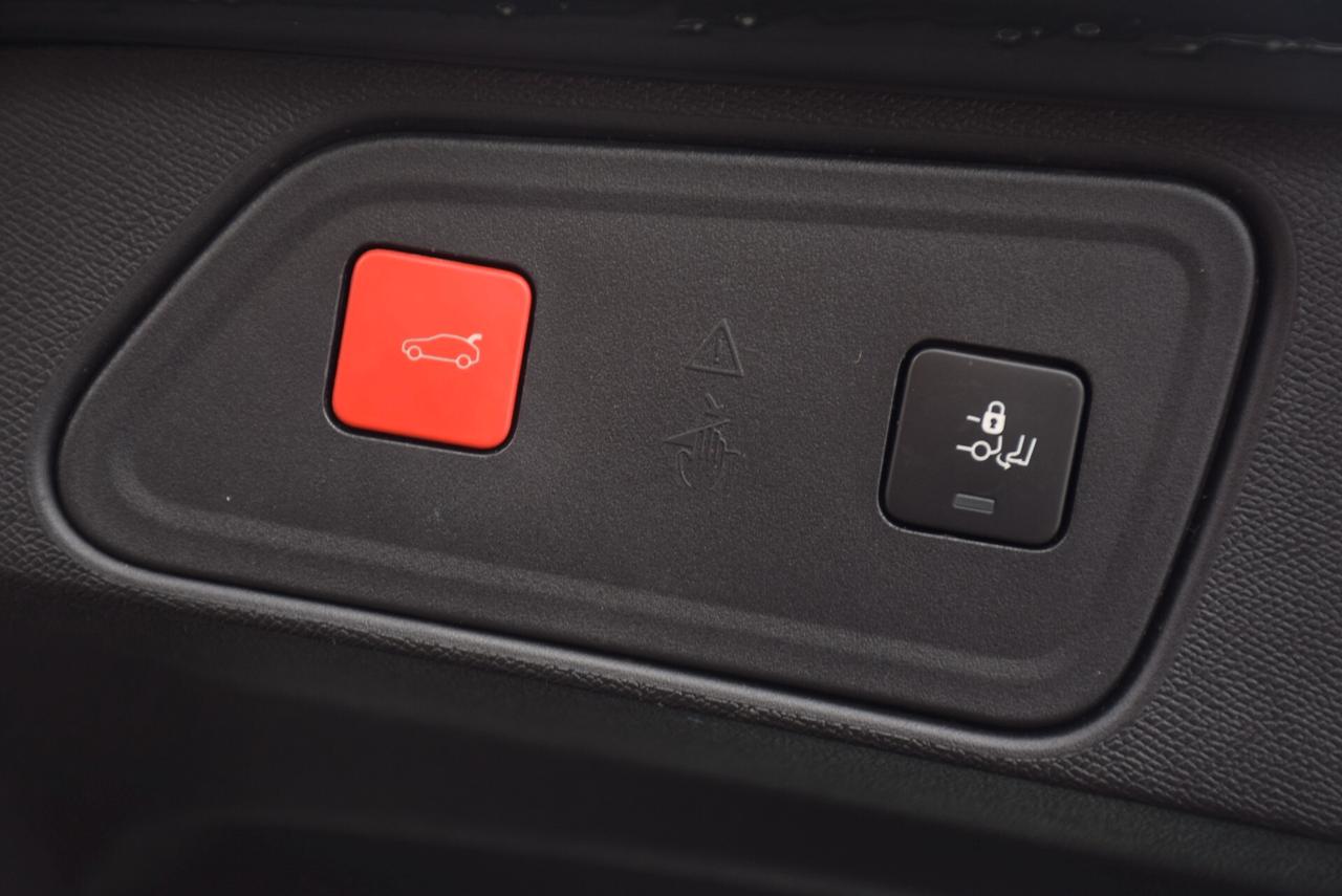 Peugeot 3008 GT LINE - AUTOCARRO 5 POSTI IVA DETRAIBILE 1.5 BlueHDi 130CV EAT8 FULL UNICO PROPRIETARIO