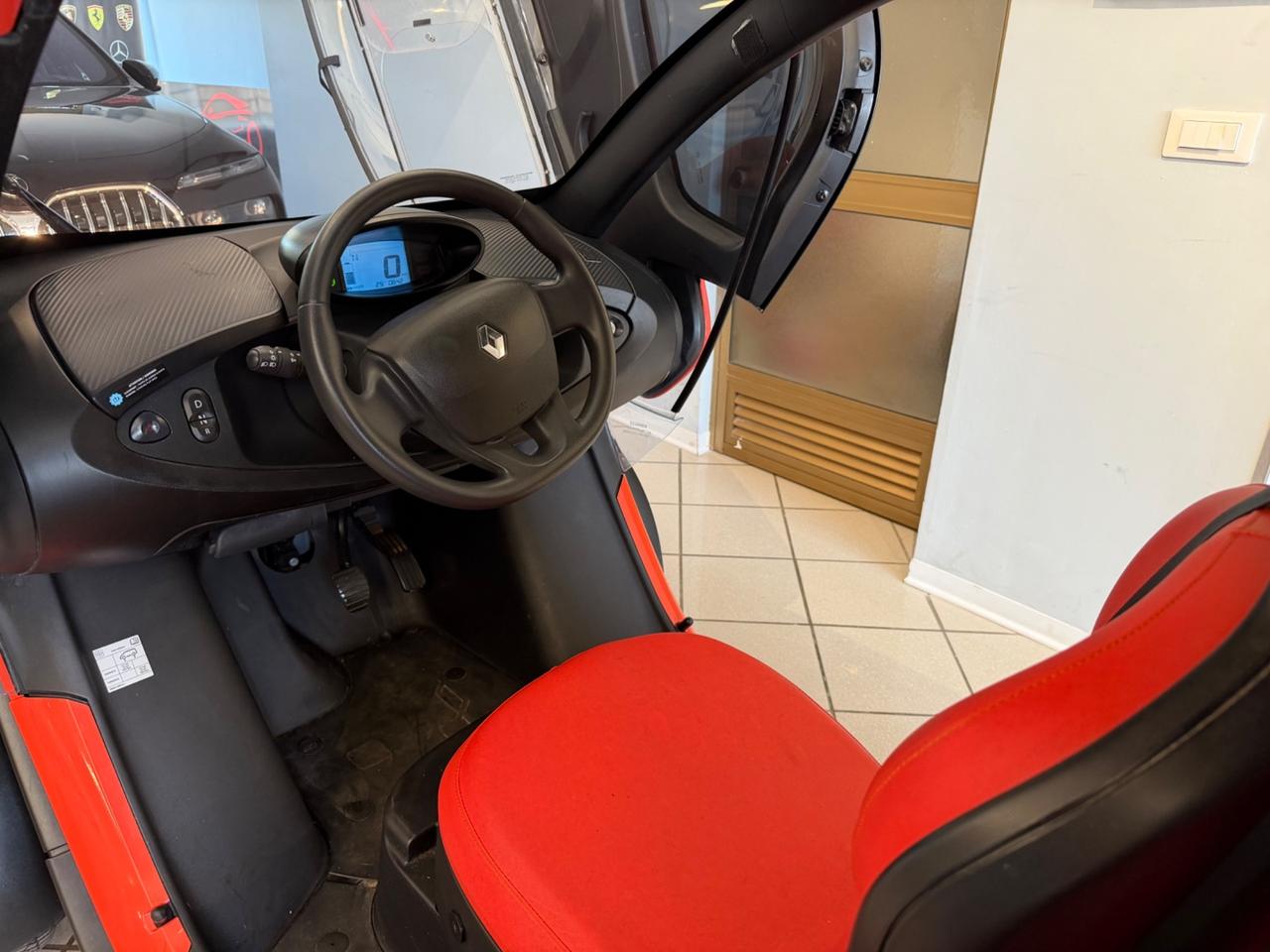 Renault Twizy totalmente elettrica