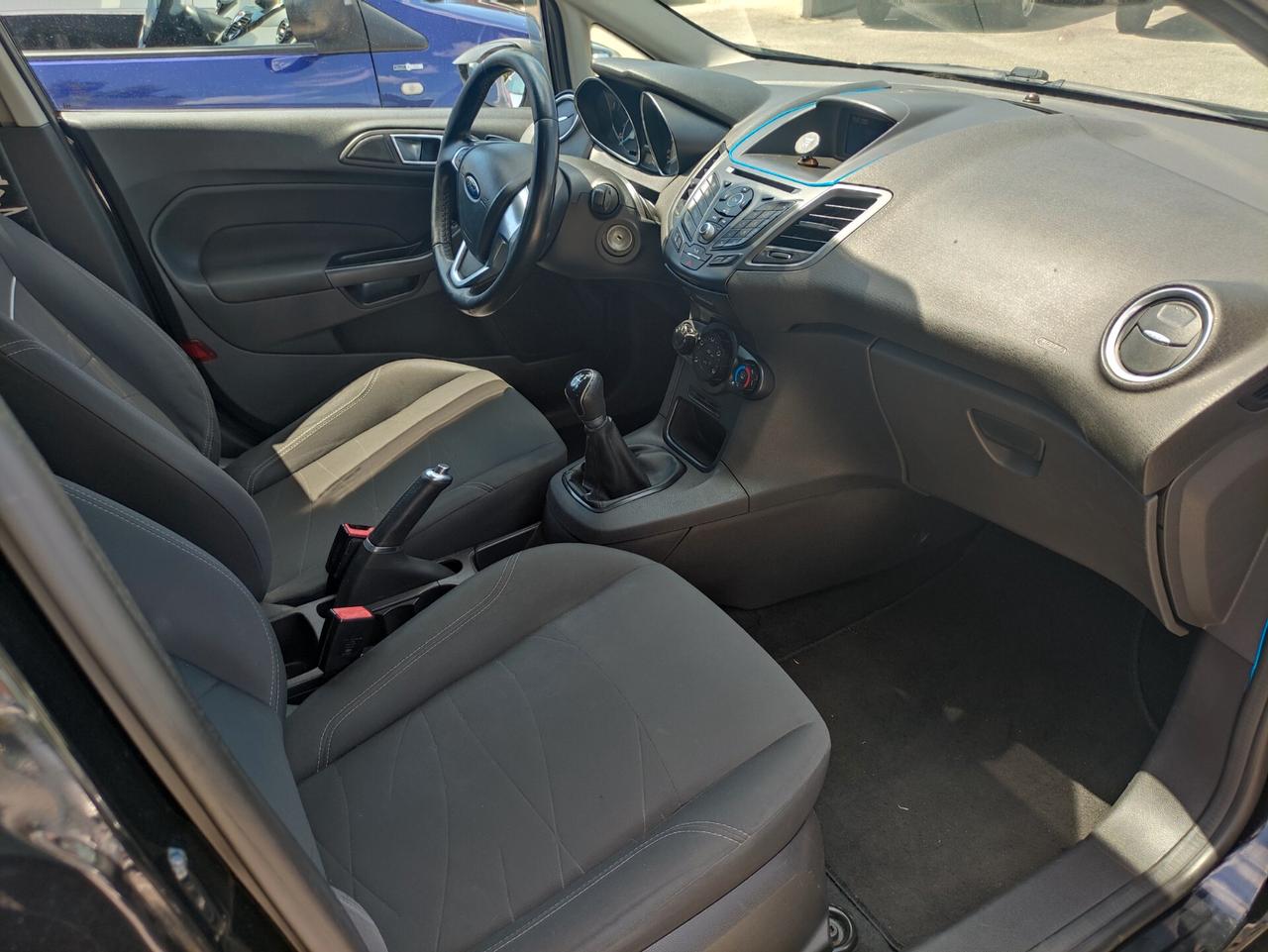 Ford Fiesta 1.5 TDCi 75CV 5 porte Titanium ( per neopatentati)