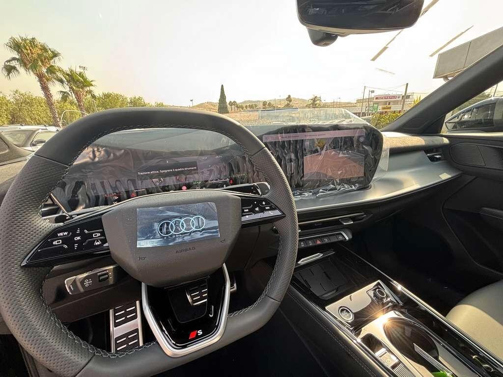 Audi Q3 SPB 35 TDI S tronic line edition IVA ESPOSTA Tua a solo 629 Euro al mese