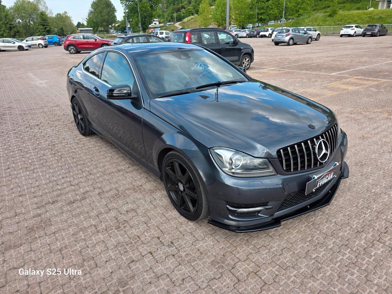 Mercedes C220 coupe AMG valutiamo usato /scambio