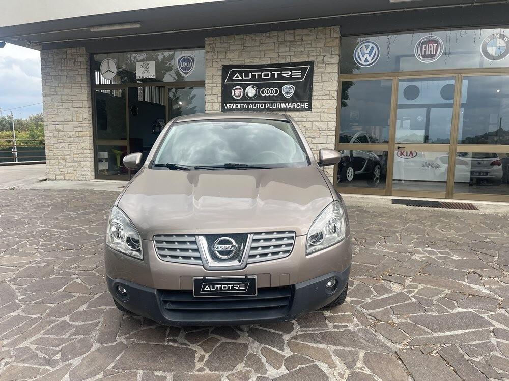 Nissan Qashqai 2.0 dCi DPF 4WD Tekna