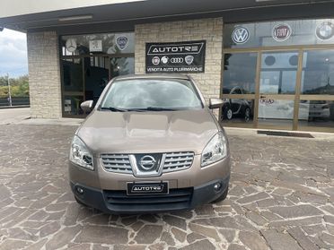 Nissan Qashqai 2.0 dCi DPF 4WD Tekna