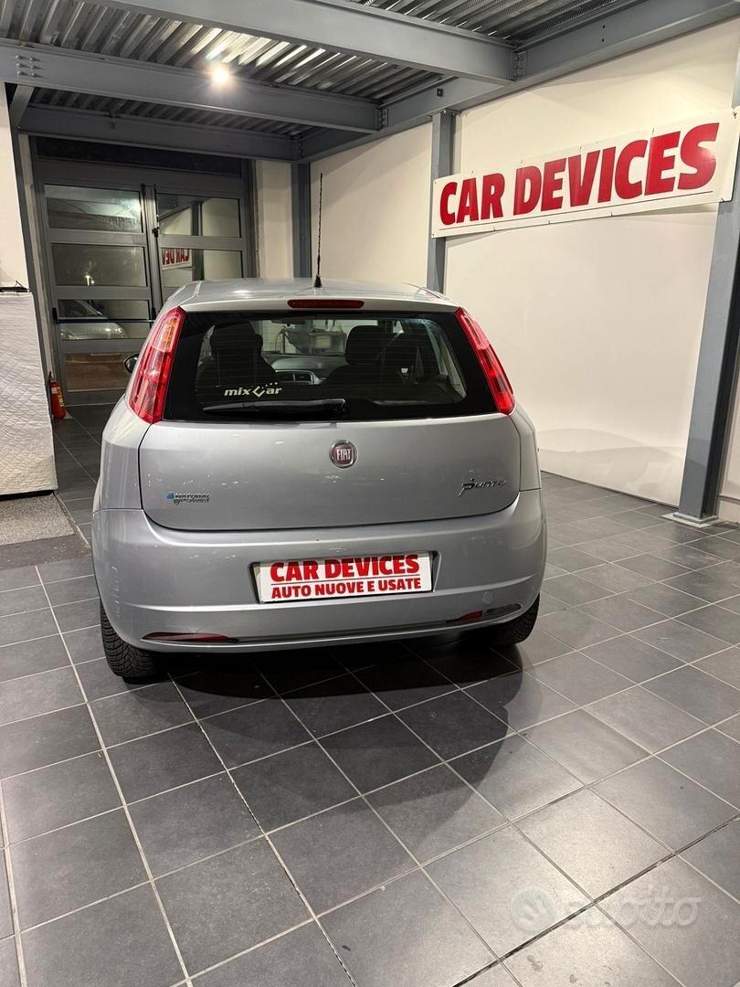 Fiat Grande Punto 1.4 - METANO - UNICO PROPRIETARIO-NEOPATENTATI
