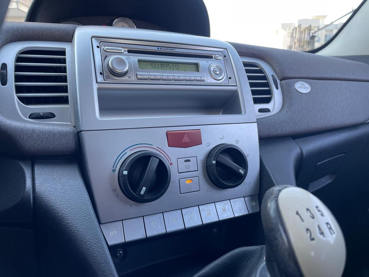 Lancia Ypsilon 1.4 Platino Ecochic GPL CON 150MILA KM