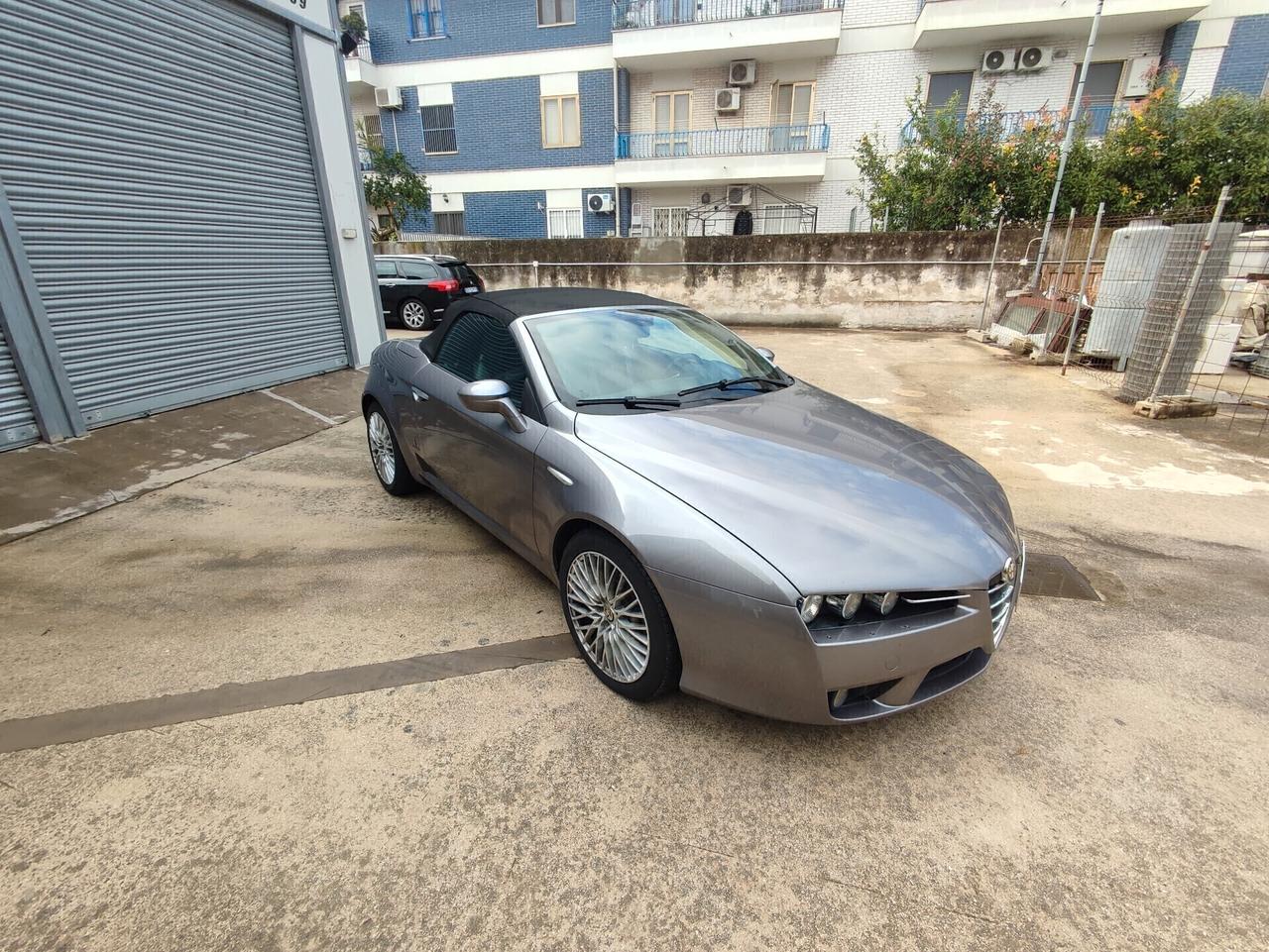 Alfa Romeo Spider 2.4 JTDm 210CV