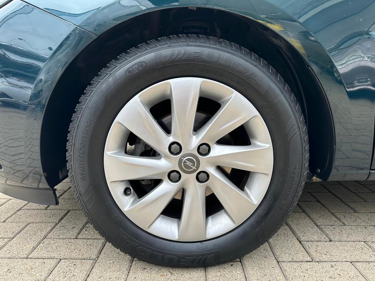Opel Corsa 1.4 90CV Coupé Cosmo