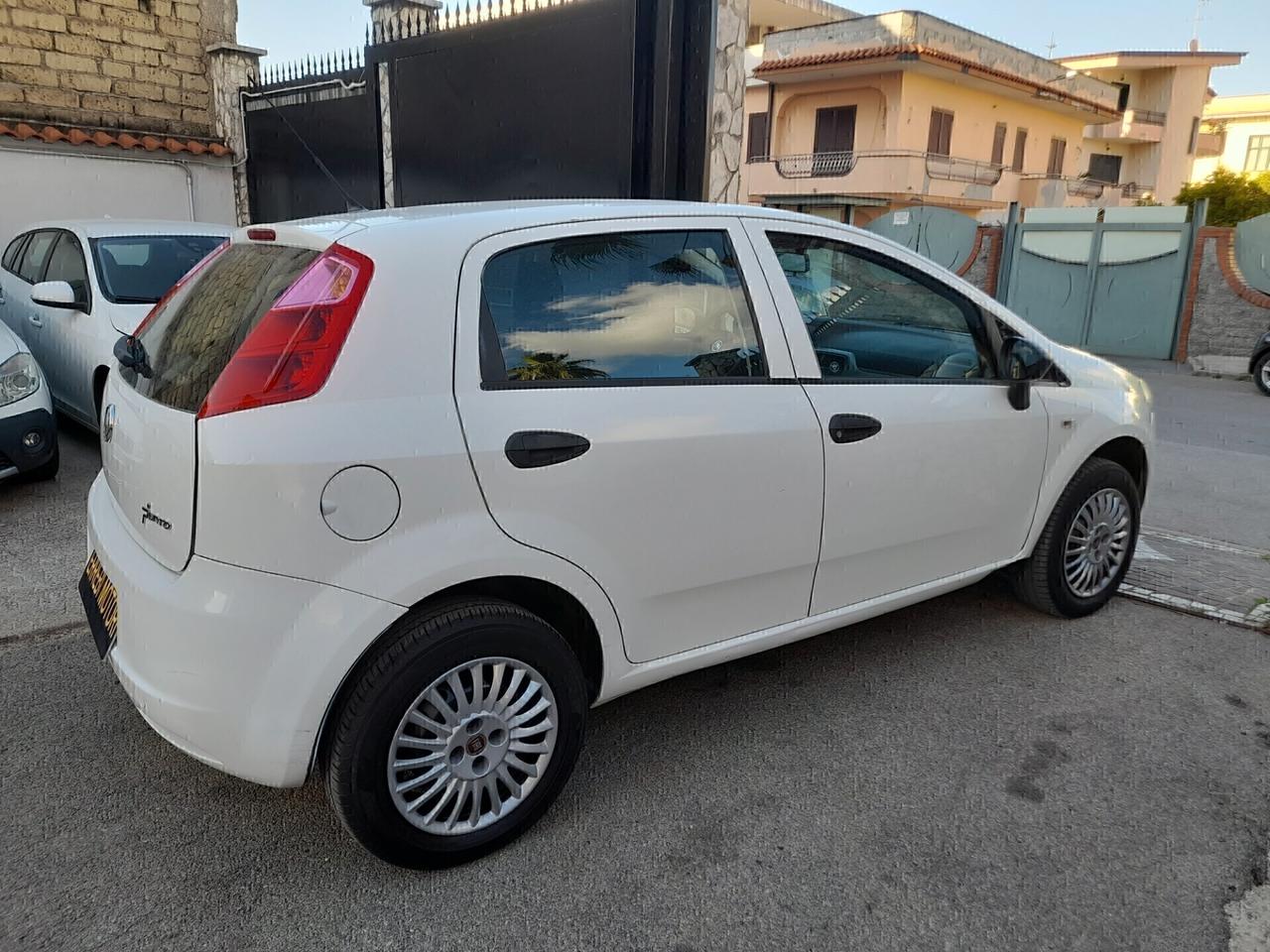 Fiat Grande Punto 1.4 5 porte Dynamic Natural Power