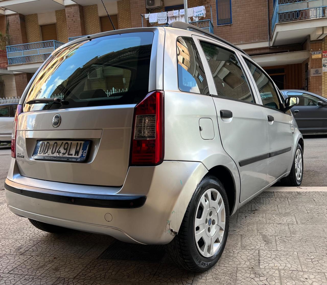 Fiat Idea 1.2 16V BlackLabel
