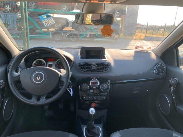 RENAULT Clio 1.2 16V 5 porte Live!
