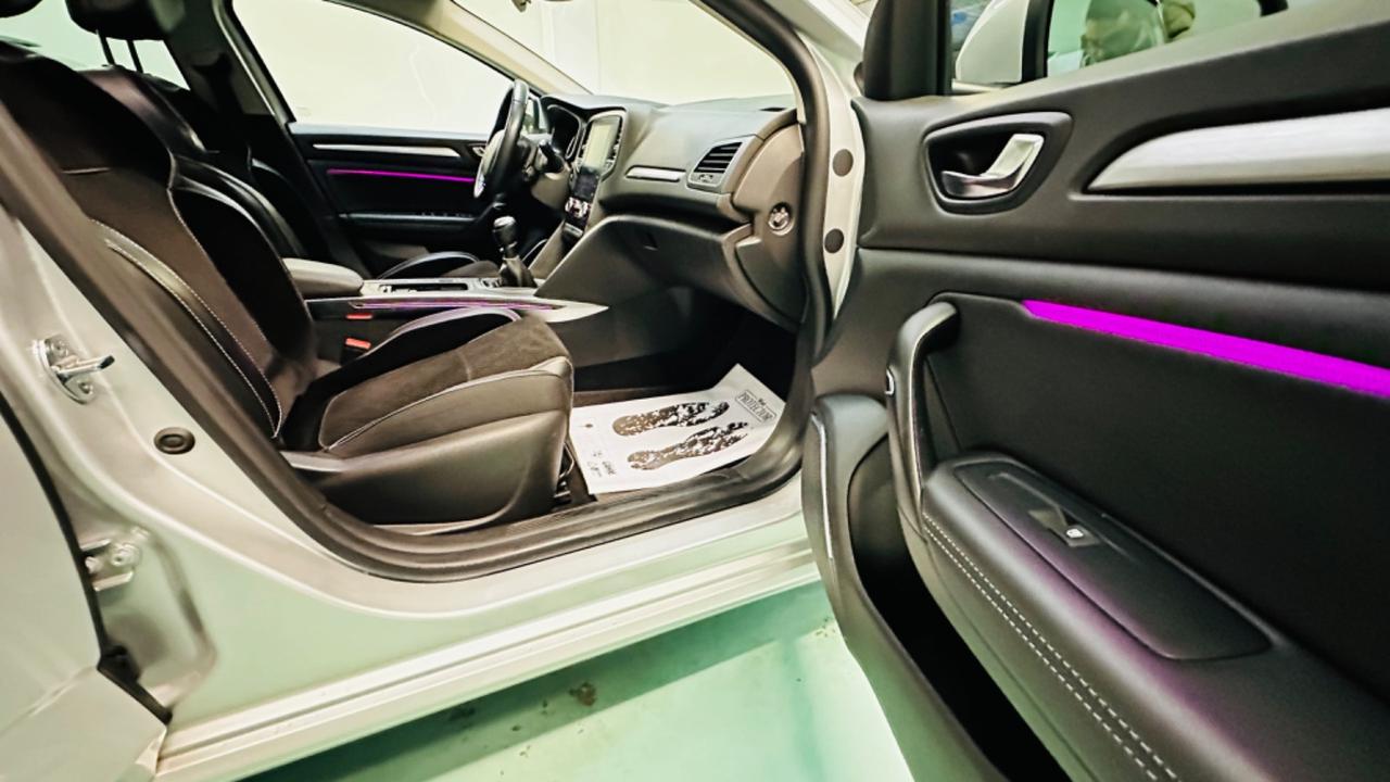 Renault Megane Mégane dCi 8V 110 CV Energy Bose. Ok neopate