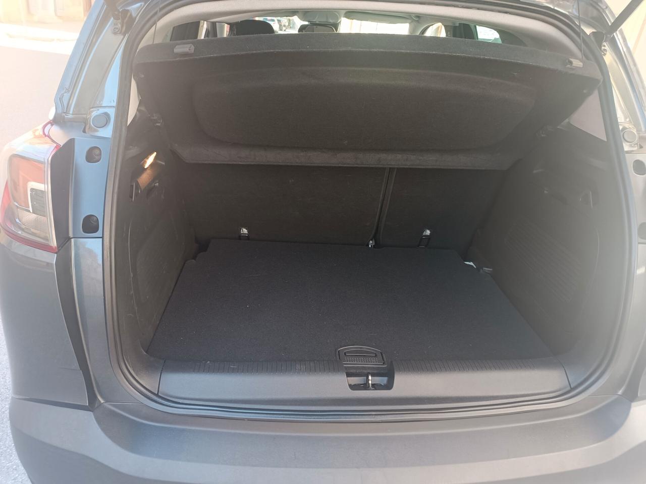 Opel Crossland X 1.6 ECOTEC D 8V Innovation