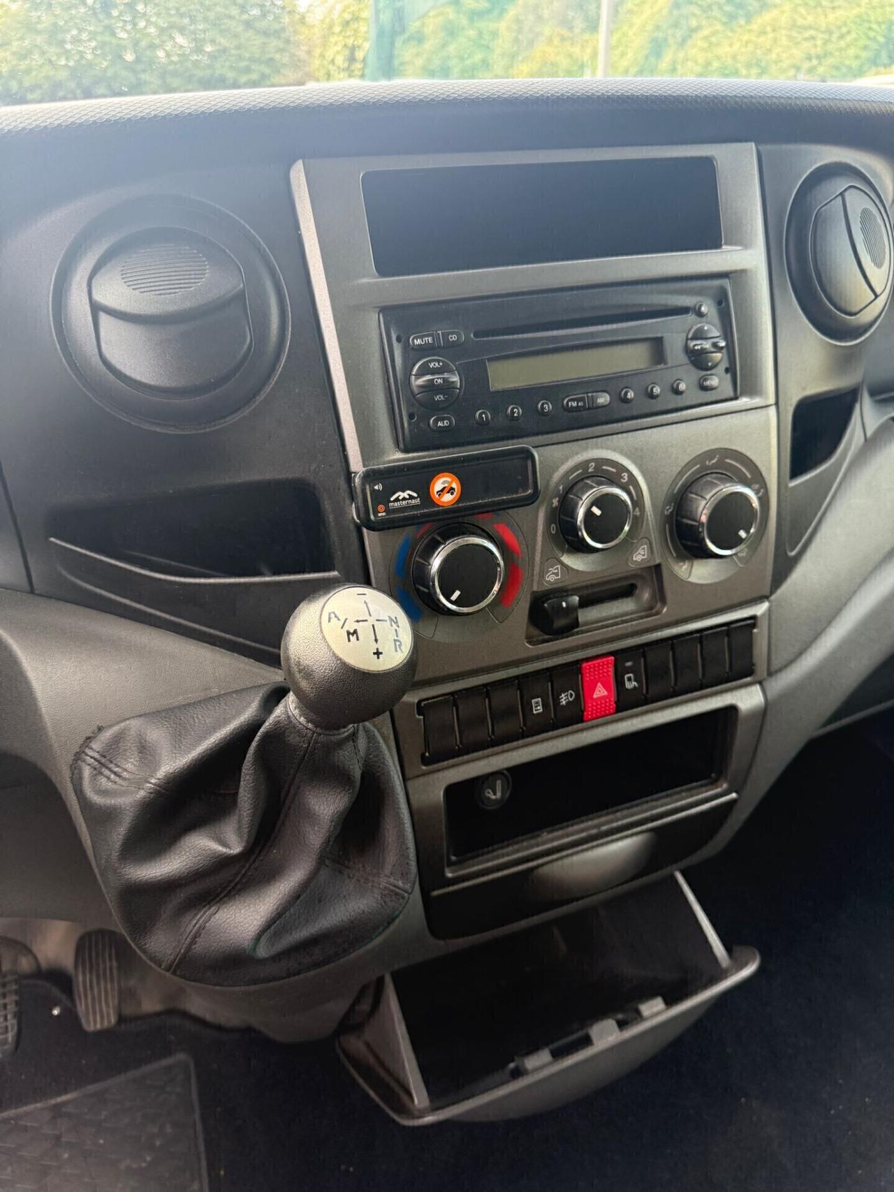 Iveco Daily 3.0D Sponda 2012