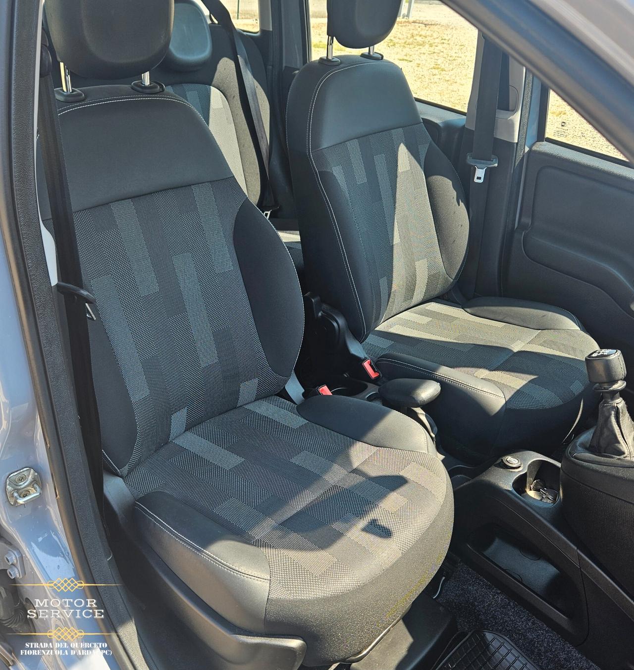 Fiat Panda 1.2 City Cross UNIPRO