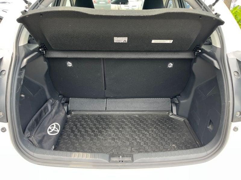 Toyota Yaris 1.0 VVT-i Active