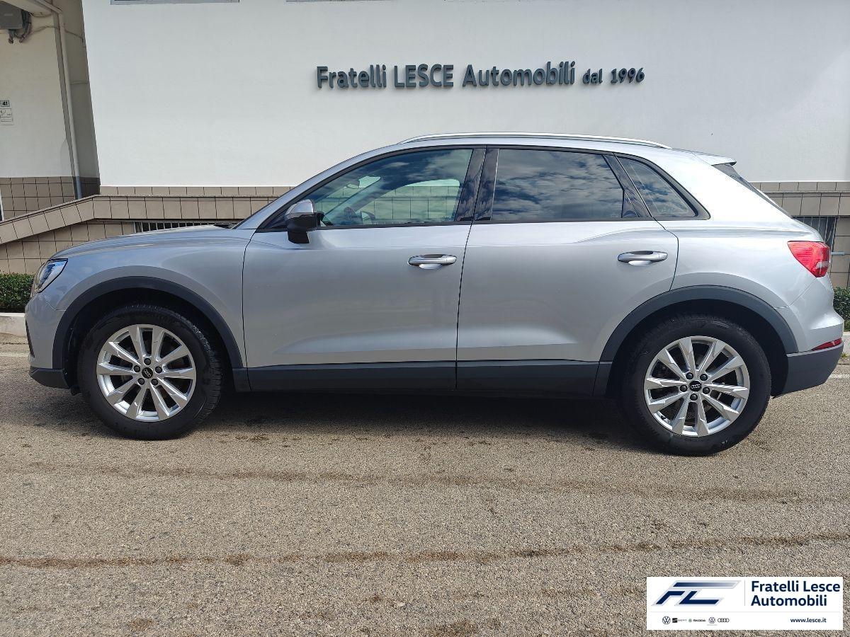 Audi Q3 35 2.0 tdi Business s-tronic (Pronta Consegna)