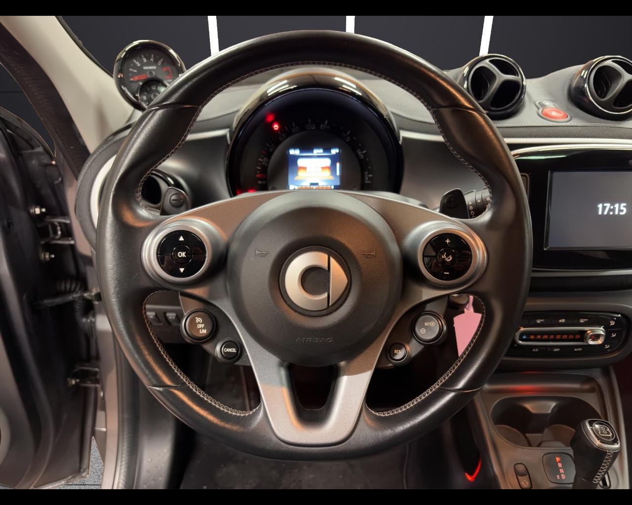 SMART forfour BRABUS 0.9 Turbo twinamic Xclusive