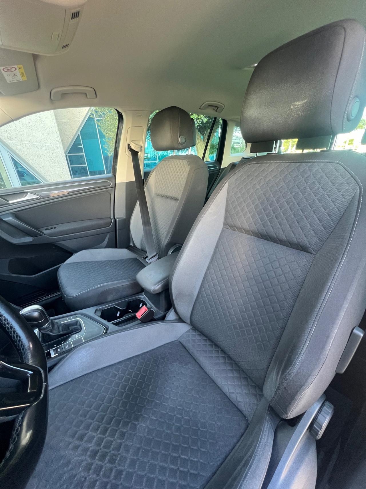 Volkswagen Tiguan 2.0 TDI SCR DSG Business BlueMotion Technology