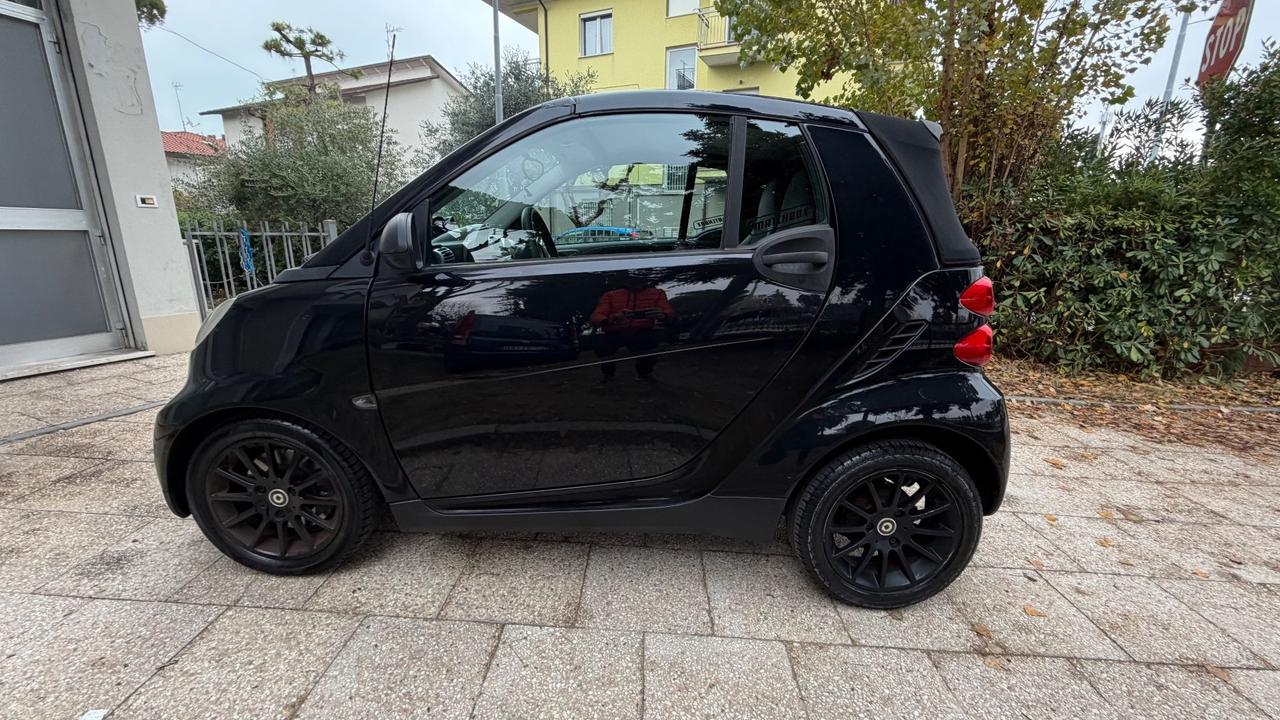 Smart ForTwo 1000 52 kW MHD coupé passion