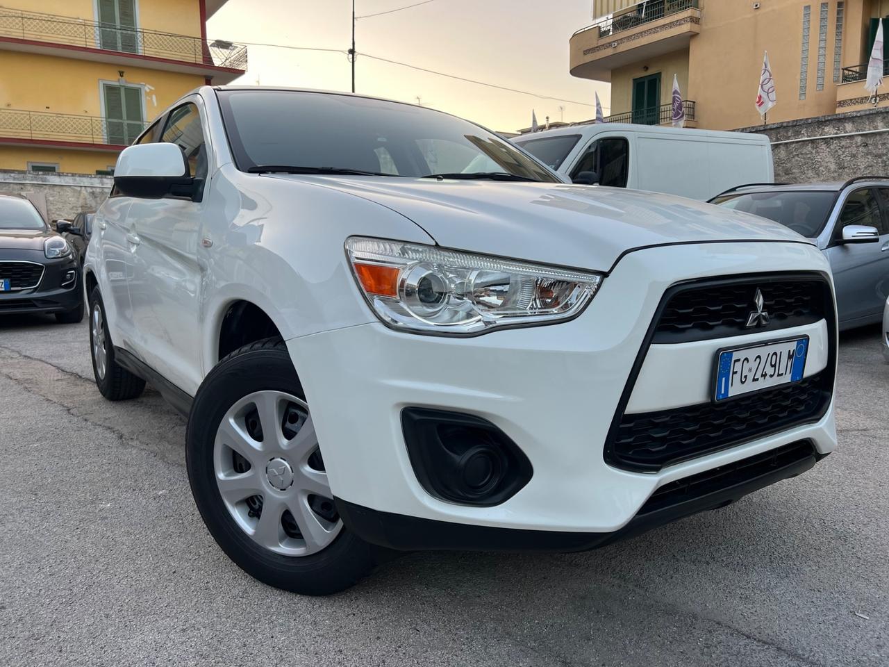 Mitsubishi ASX 1.6 2WD Instyle Panoramic