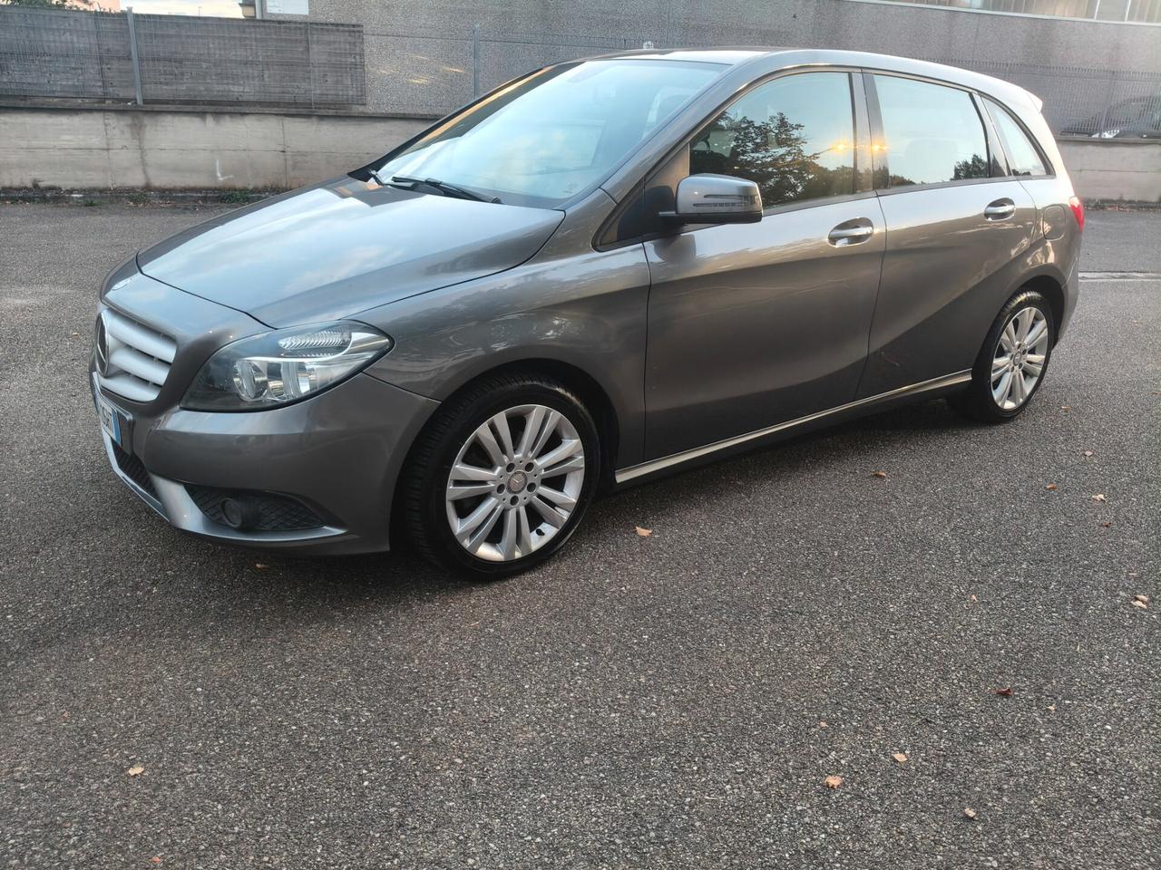 Mercedes B 180 CDI 14 SOLO 132.000 KM