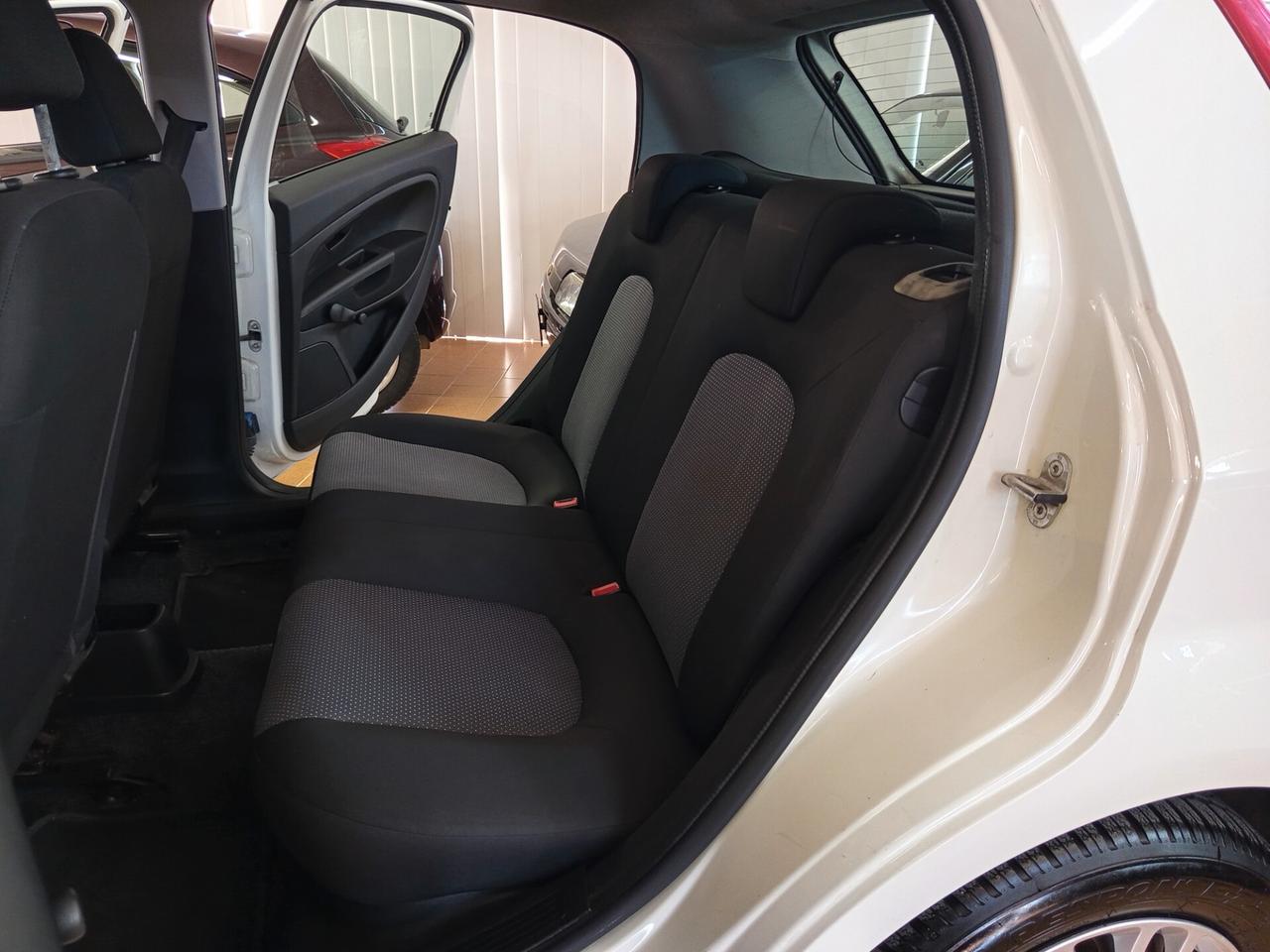 Fiat Grande Punto 1.2 benzina ok neopatentati