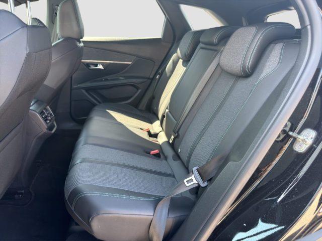 PEUGEOT 3008 3008 BlueHDi 130 EAT8 Allure Pack