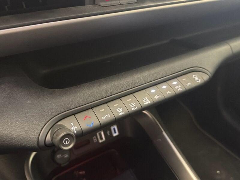 Jeep Avenger 2022 1.2 turbo Summit fwd 100cv