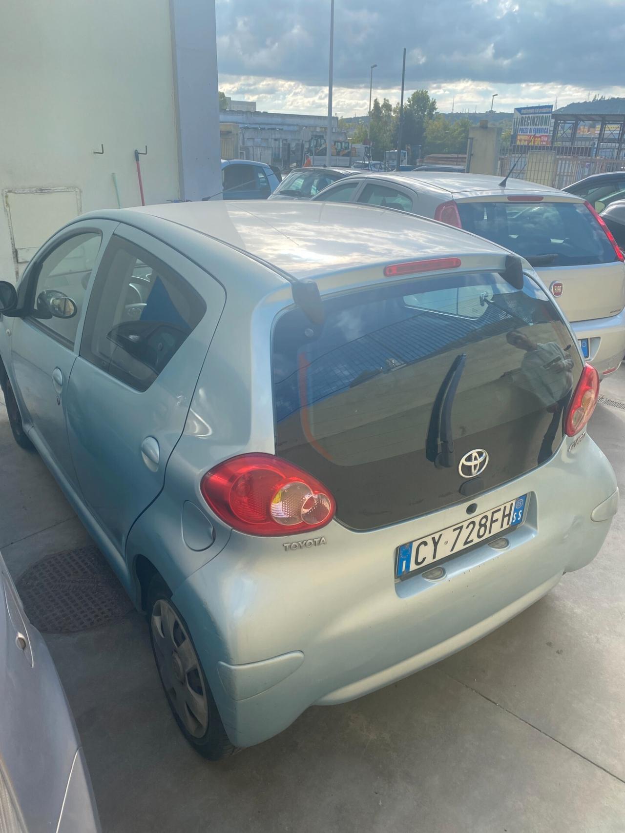 Toyota Aygo 1.0 BENZINA 5 PORTE