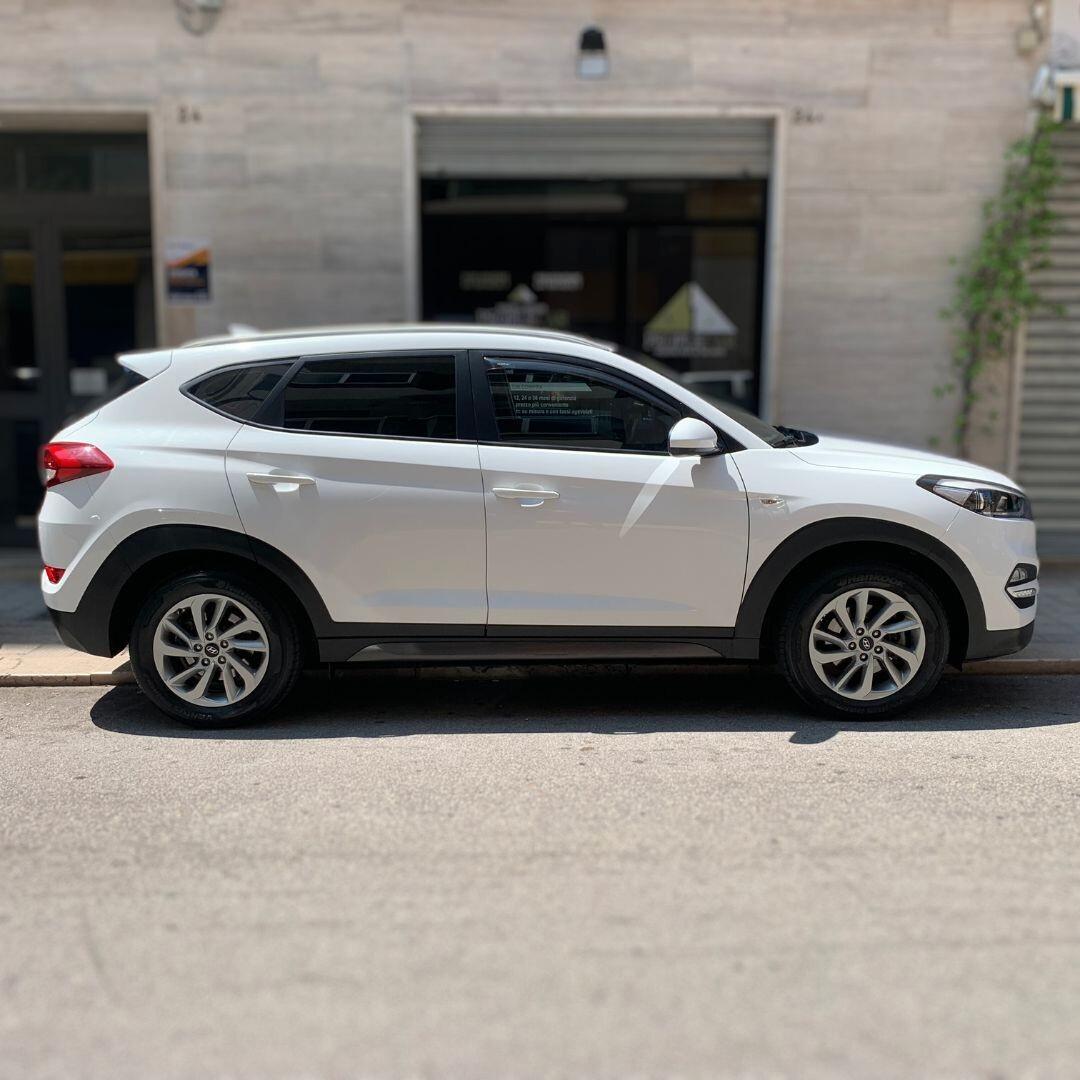 Hyundai Tucson 1.7 CRDi Sound Edition